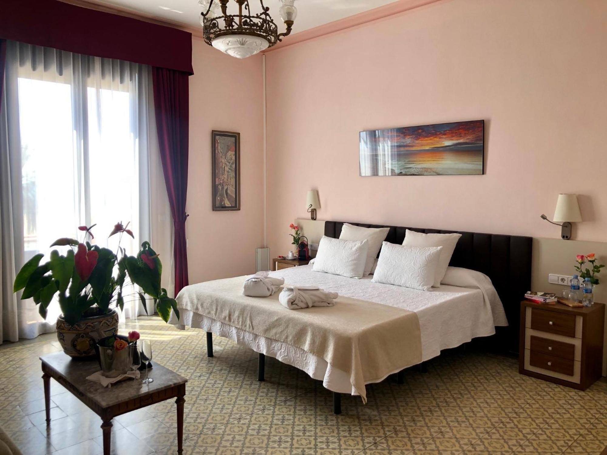 Hotel Llar De Capitans Масноу Номер фото