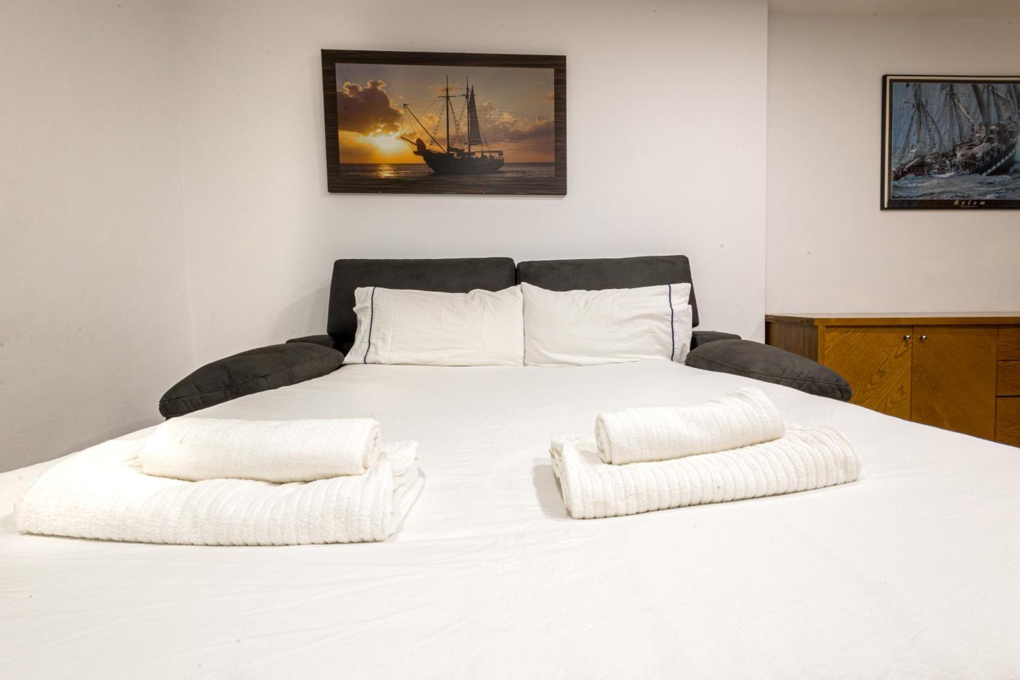 Hotel Llar De Capitans Масноу Экстерьер фото